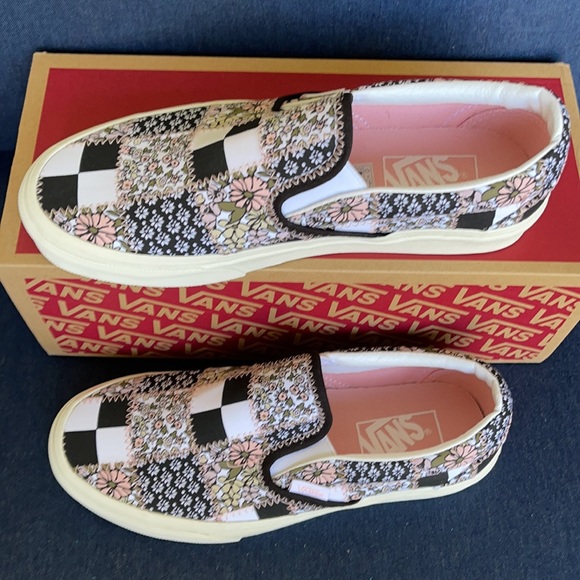 Vans Classic Slip-On Patchwork Floral WMNS - Picture 3 of 16
